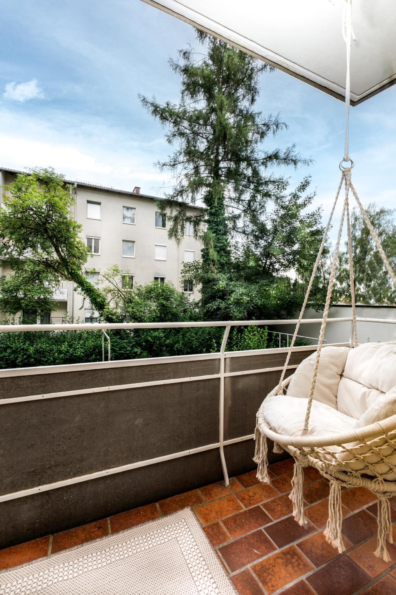 Design-Apartment In Linz Mit Netflix & Balkon Exterior photo